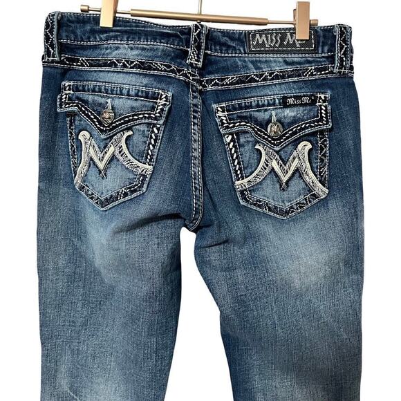 Miss Me Mid Rise Easy Bootcut Jeans Size 28 Blue Medium Wash Faded Embroidered - Picture 3 of 11
